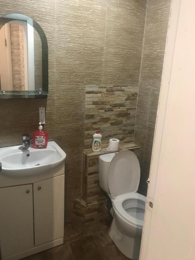 Desyatinnaya Hostel キエフ エクステリア 写真